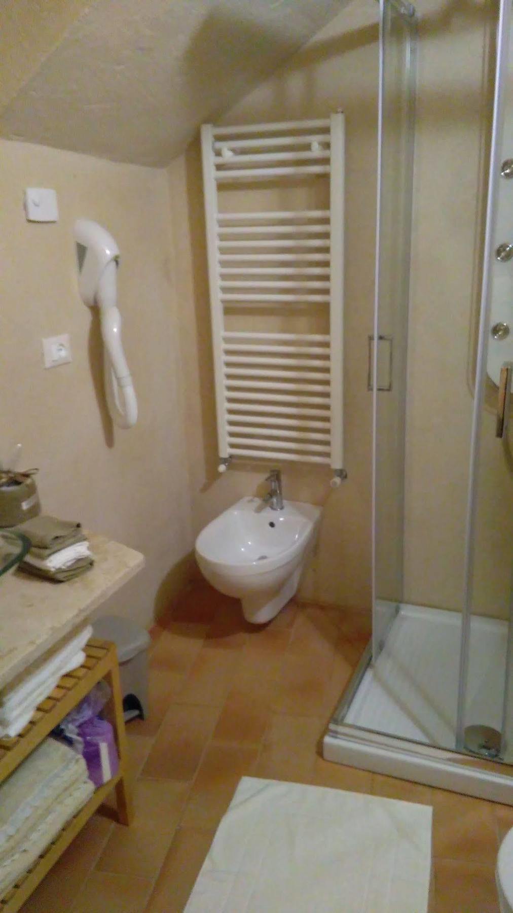 Casa Daisy Hotell Paderno del Grappa Exteriör bild