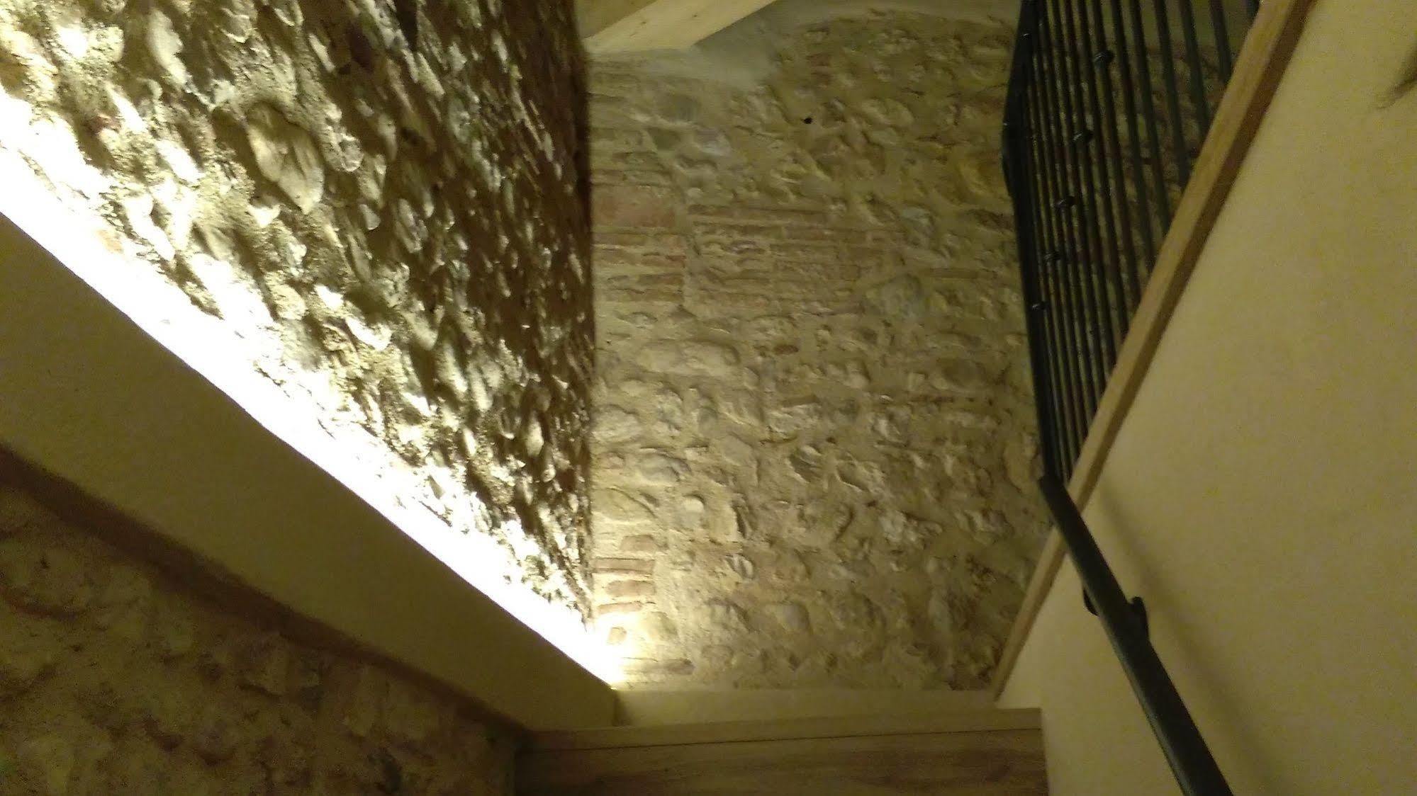 Casa Daisy Hotell Paderno del Grappa Exteriör bild